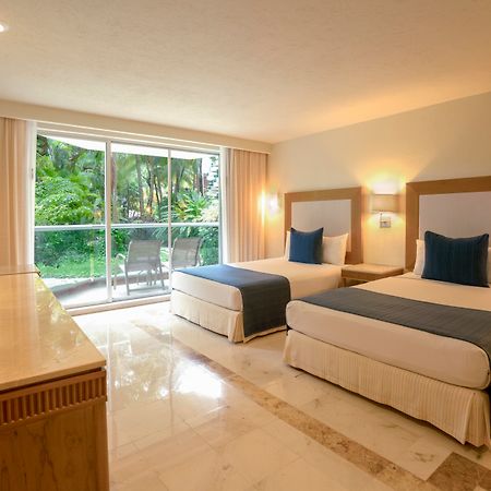 Grand Park Royal Cozumel Hotel Exterior foto Junior Suite